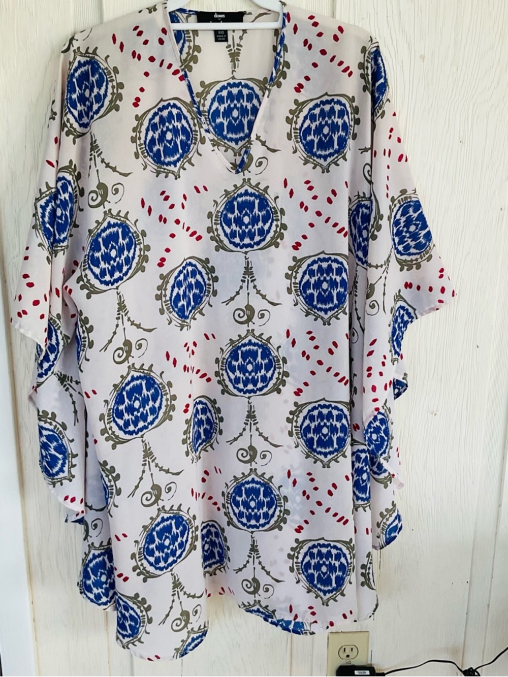 Dennis Basso White Tunic with Blue Medallion and Olive Scroll